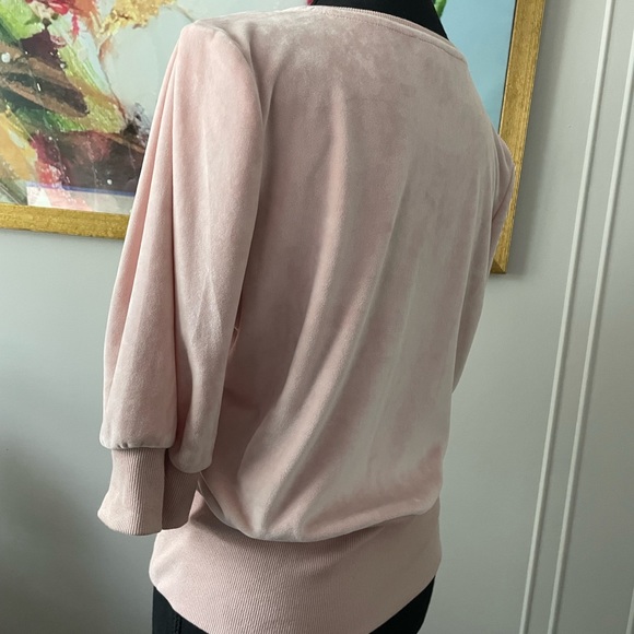 Vince Camuto/EUC Velvet - Picture 8 of 9